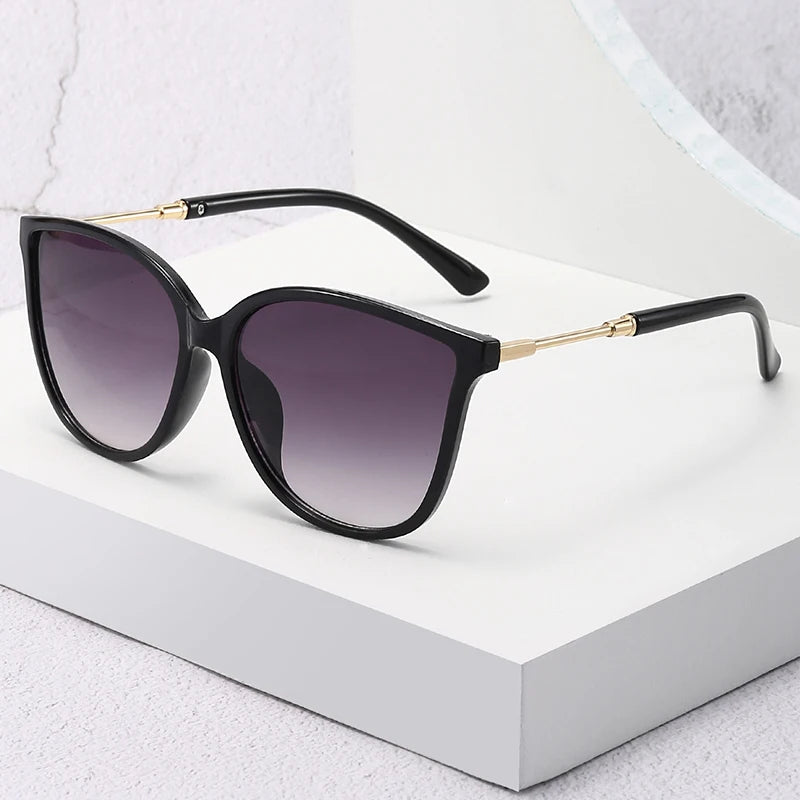 Lunettes - Yeux de chat - Femme